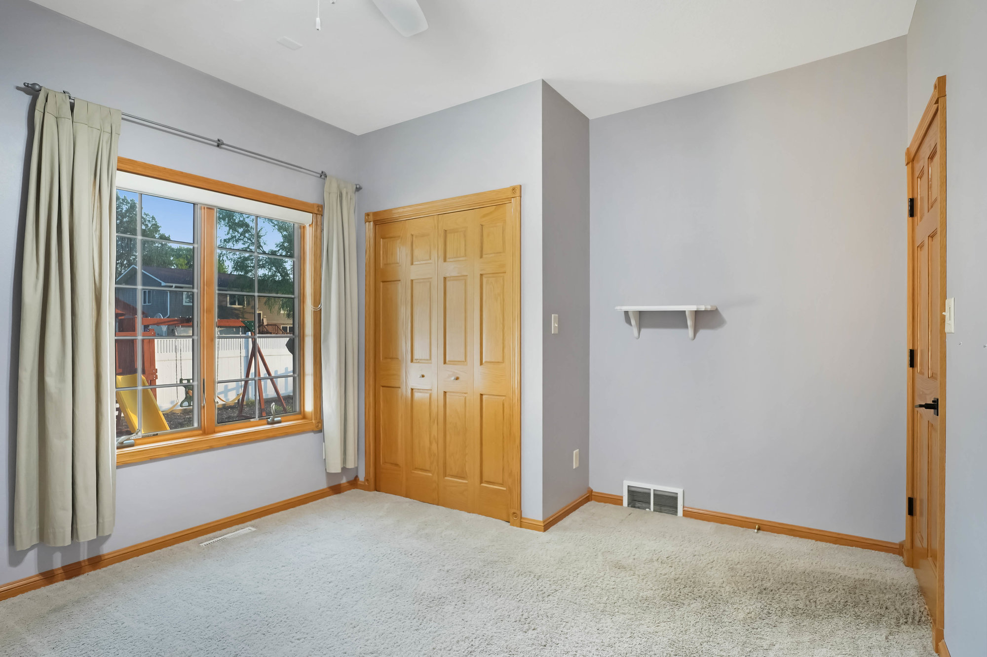 Looking for the perfect home for entertaining? 4129 Tiffany Lane is THE home for you!